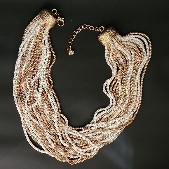 ENAMELED & GOLD NECKLACE Cream and Gold Color - Picture 2 of 4